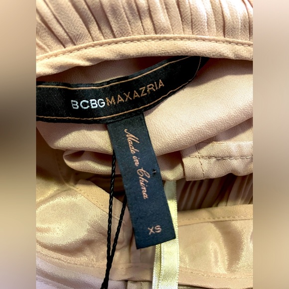 BNWT BCBGMAXAZRIA One Shoulder Tan Dress - Size XS - Picture 3 of 6